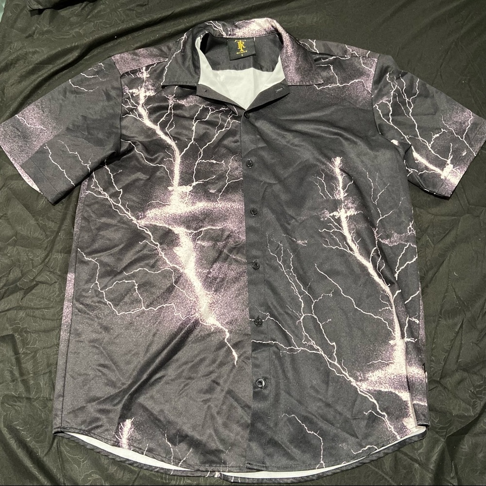Tres Rasche Lightning Button Down Top